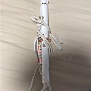 T3 1 inch White and rose Gold Curling Iron